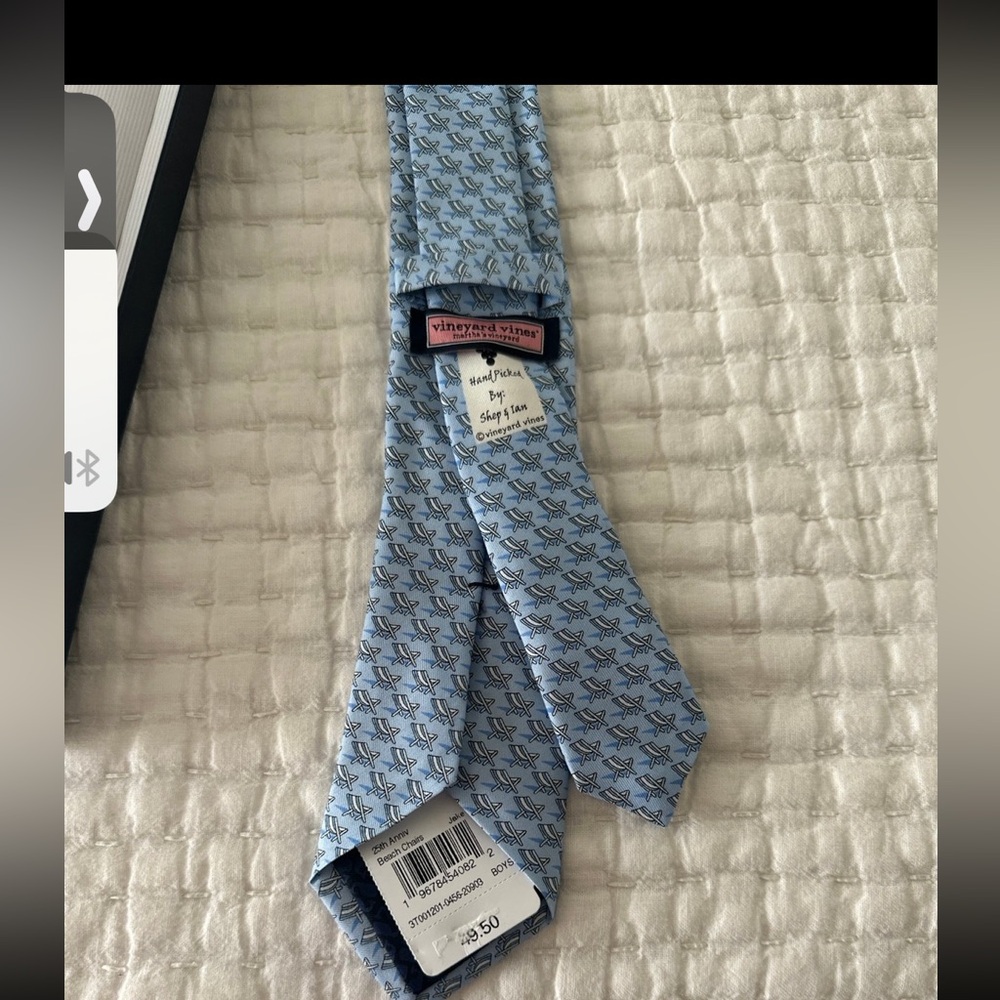 Boys Vineyard Vine Tie NWT